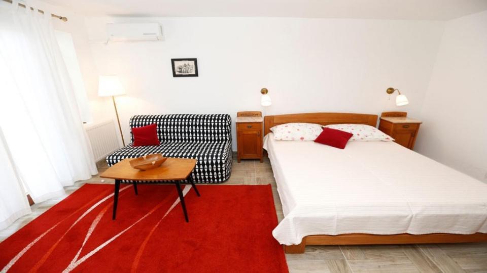 Apartment Vesna With Terrace Baška Esterno foto